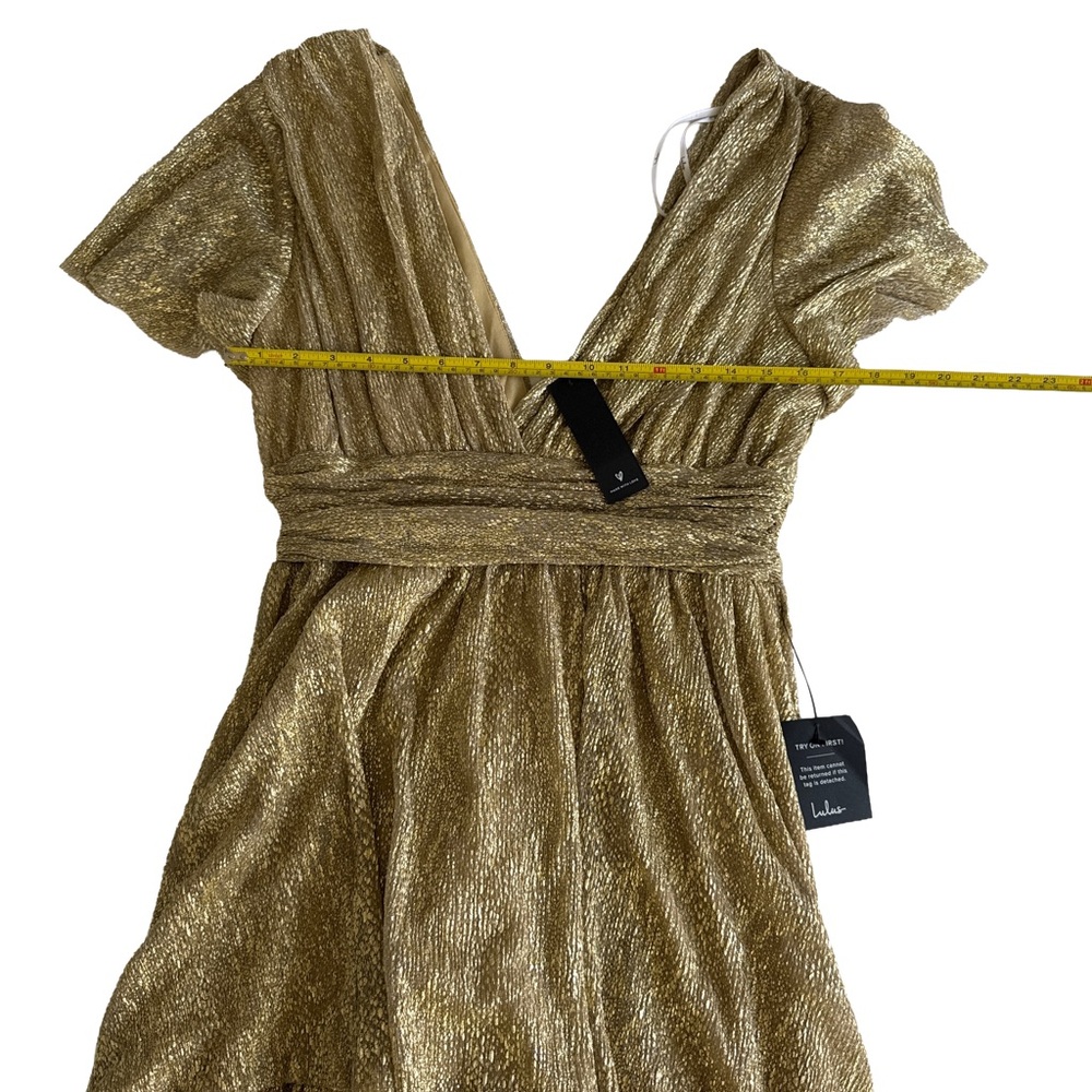 LULU’S NWT Gold Metallic Tiered Maxi Dress Plunge V Neck Flutter Sleeve Formal L - Picture 9 of 9